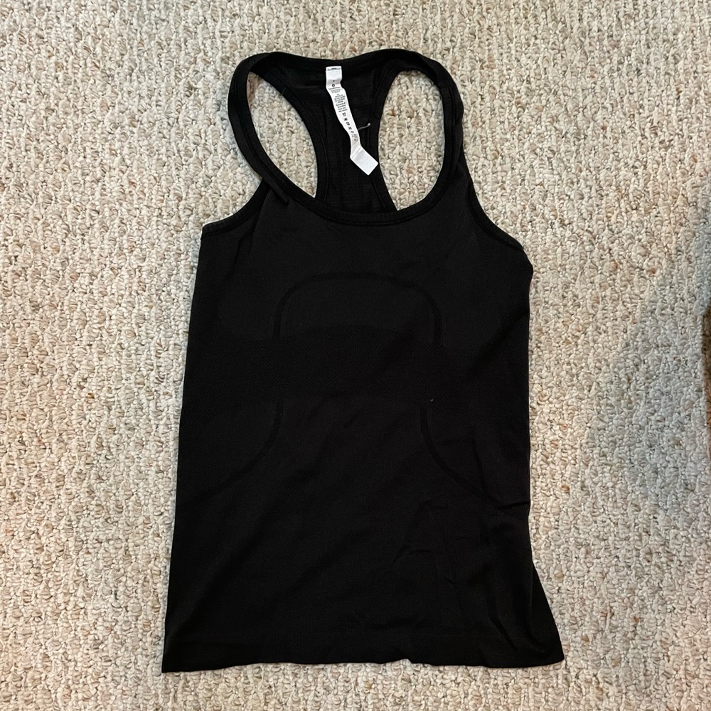 Lululemon swiftly tank - black
